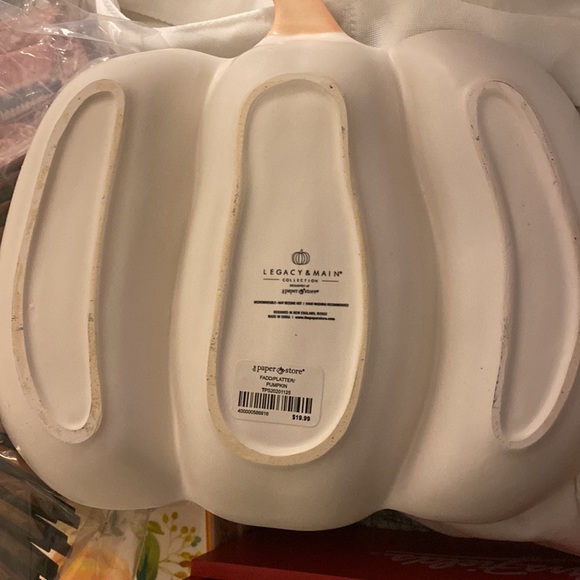 ** Legacy & Main Ceramic Pumpkin Fall Platter - Picture 2 of 2
